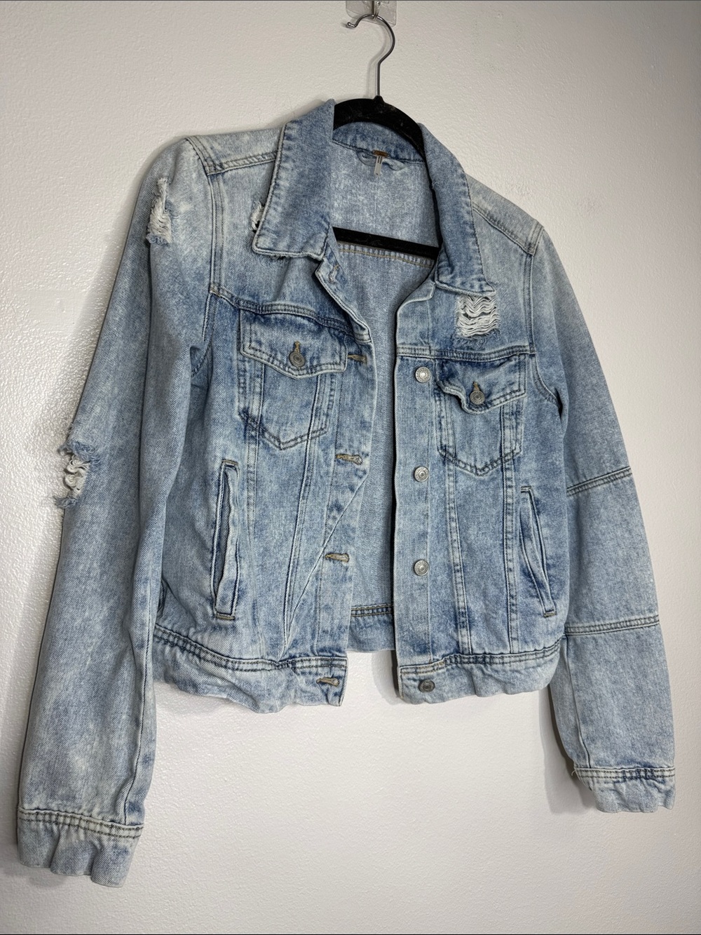 Distressed Free People Jean Jacket Medium